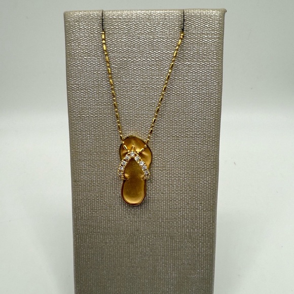 Cookie Lee Gold Flip Flop Necklace - Picture 1 of 4